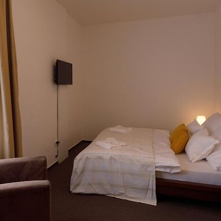 Litvan Sunset Apartments Ceske Budejovice Eksteriør bilde